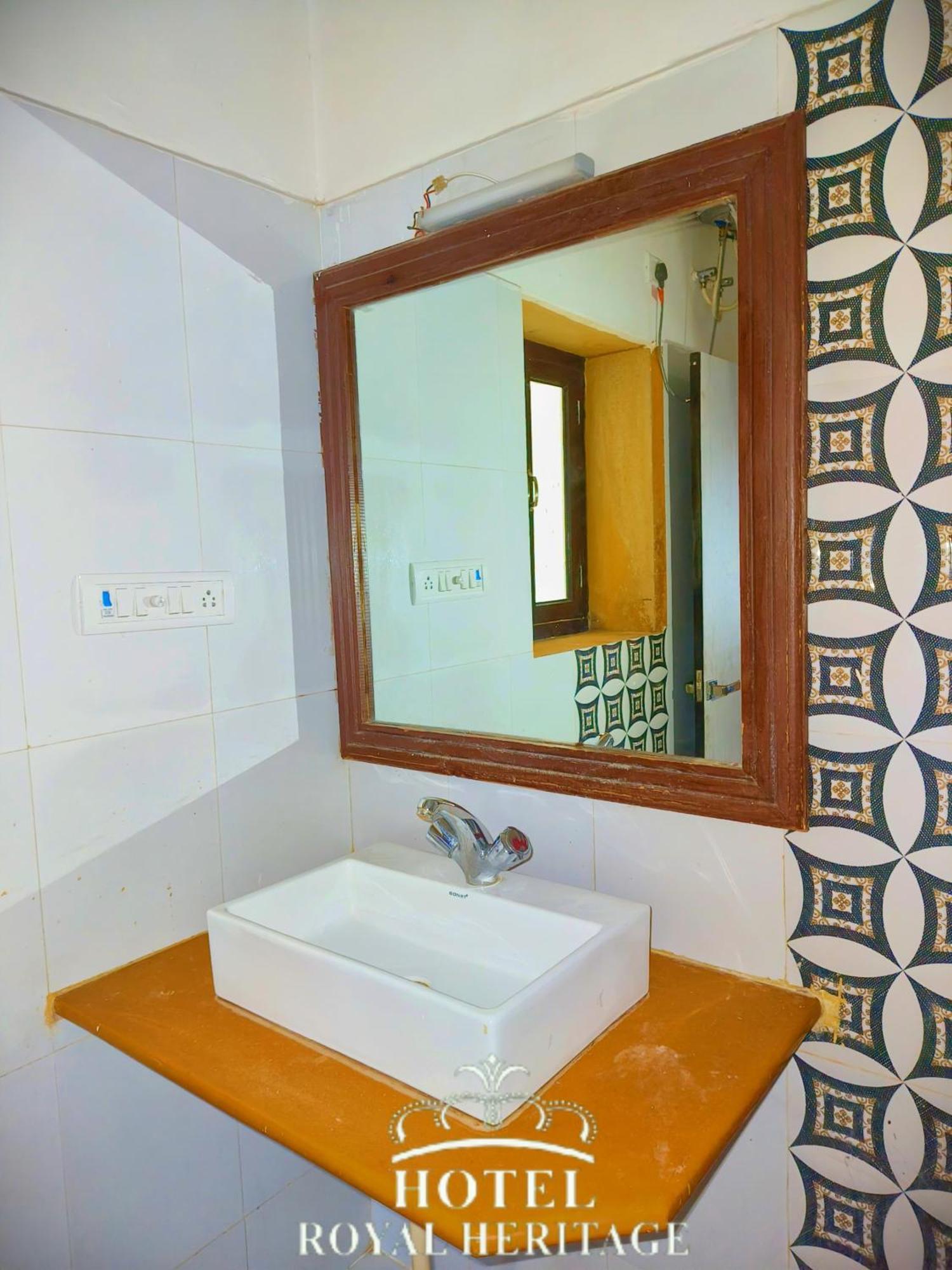 Hotel Royal Heritage Jaisalmer Esterno foto
