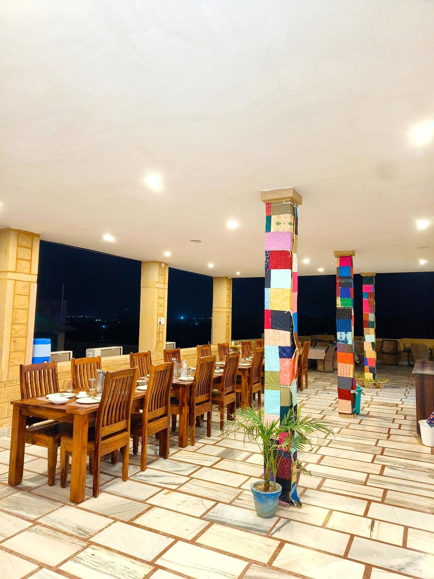 Hotel Royal Heritage Jaisalmer Esterno foto