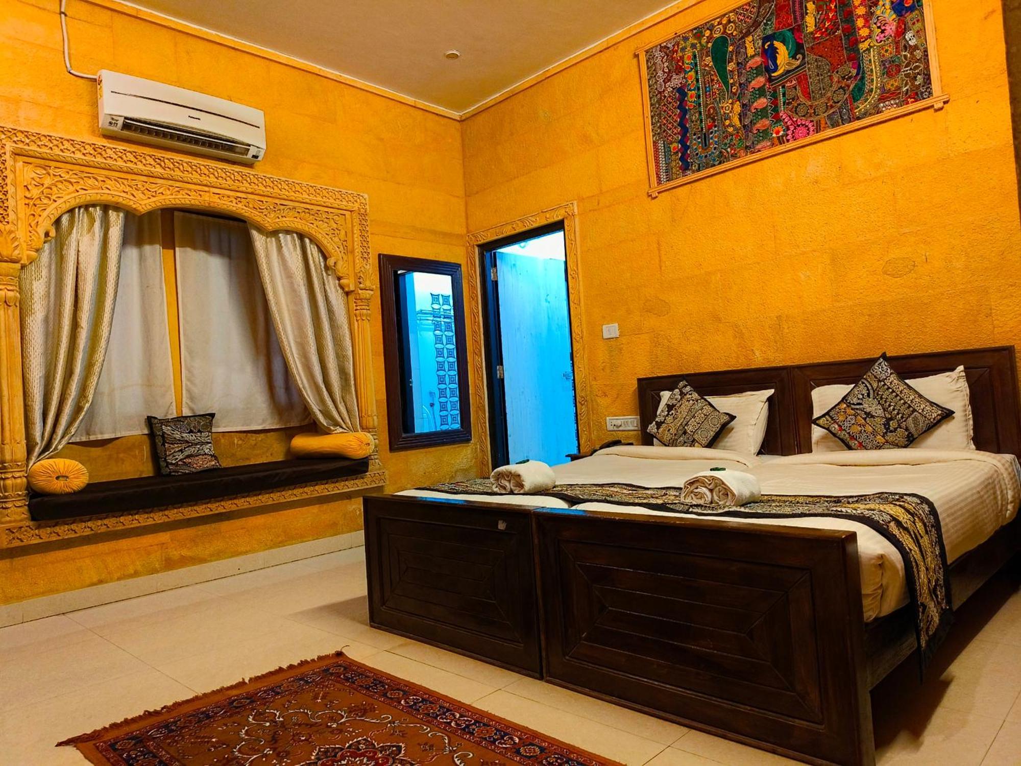 Hotel Royal Heritage Jaisalmer Esterno foto