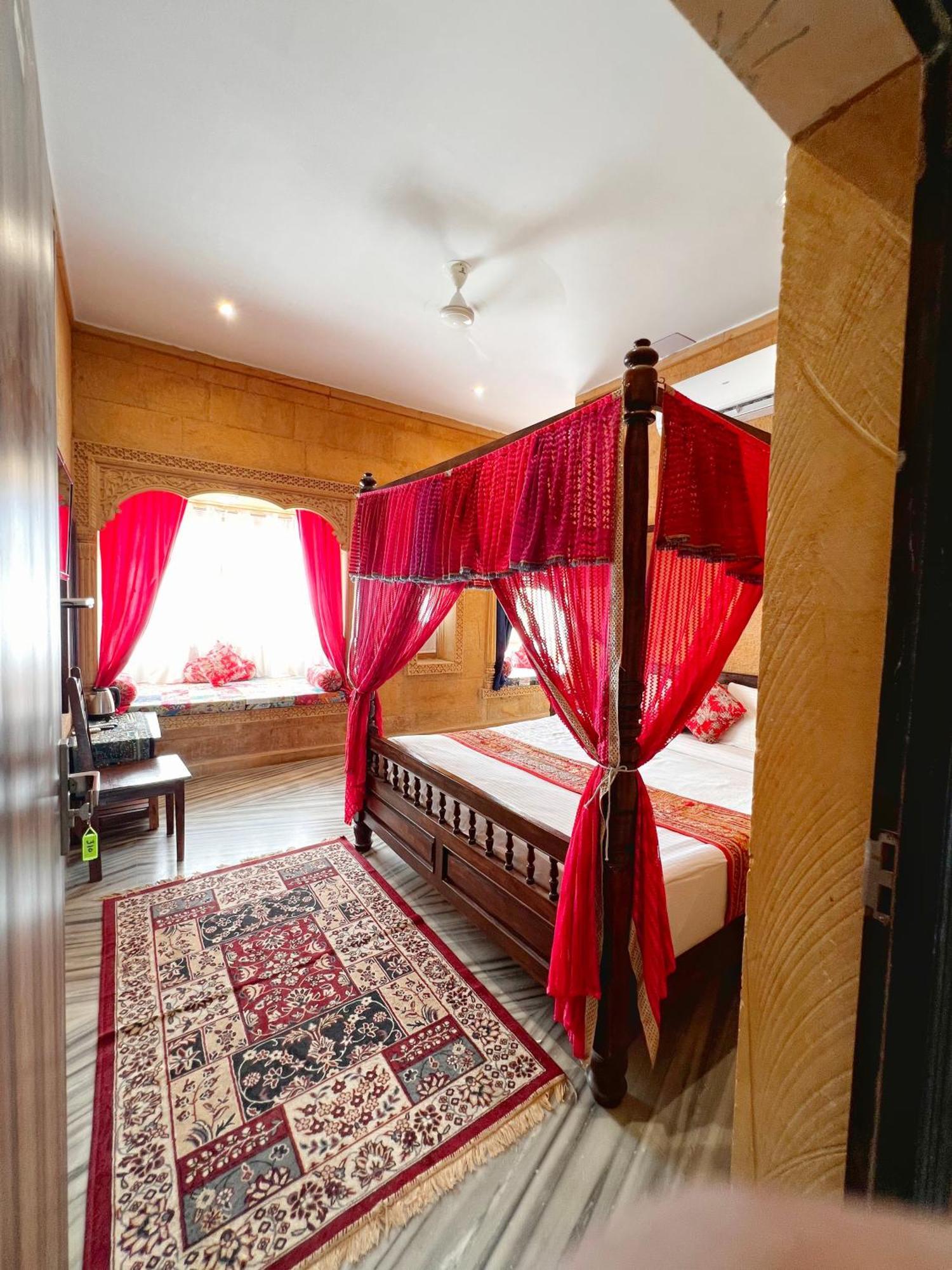 Hotel Royal Heritage Jaisalmer Esterno foto