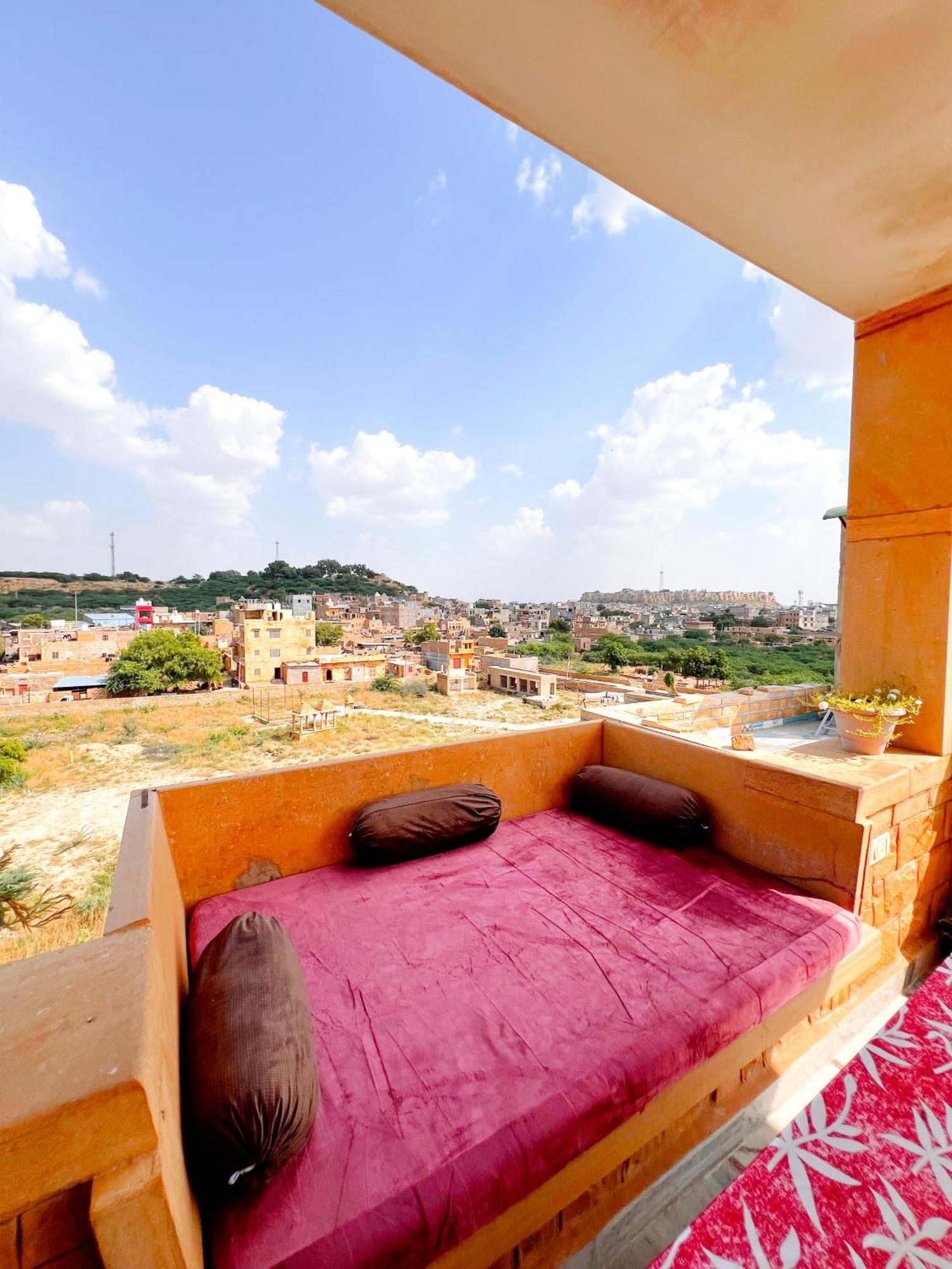 Hotel Royal Heritage Jaisalmer Esterno foto